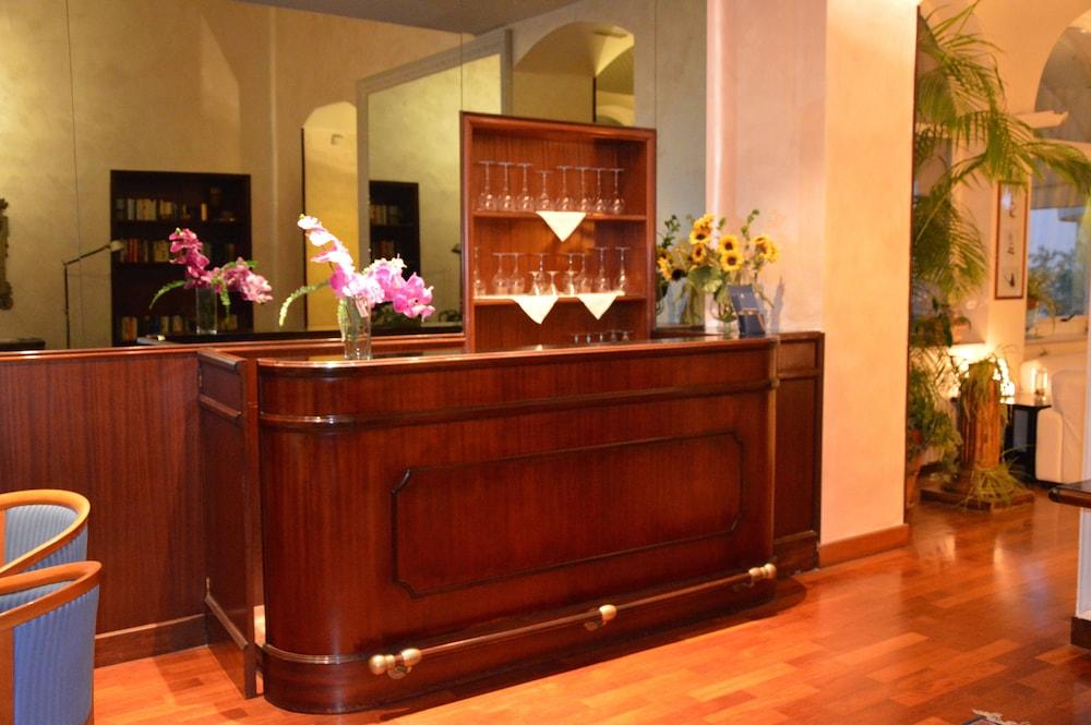 Hotel Morandi San Remo Buitenkant foto